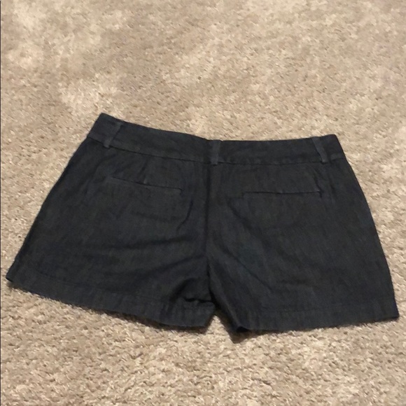 LOFT denim shorts - Picture 4 of 6